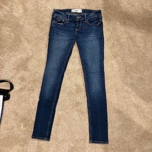 Hollister mid rise skinny jean